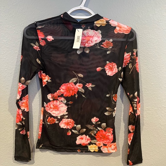 Women Kendal Floral Long Sleeve Top - Picture 2 of 3